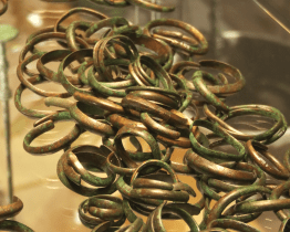 V Muzeu Kroměřížska je vystaven největší bronzový poklad v republice