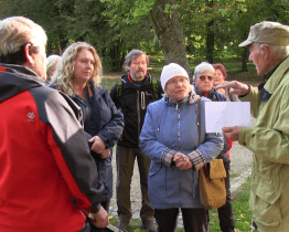 Účastníci pochodu se seznámili s veselskými osobnostmi