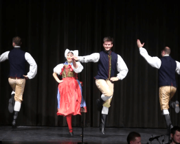 Výtěžek z vystoupení VUS Ondráš poputuje na vybavení školy