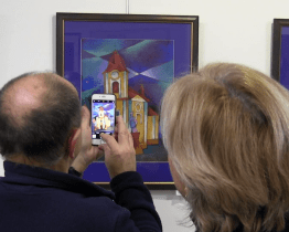 Jan Botek představuje v galerii Jiřího Konečného pastely a fotky