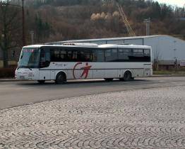 Cestující veřejnou dopravou čekají změny, zastávky budou na znamení