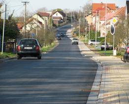 Kilometrový průtah Halenkovicemi je po více než půl roce opět průjezdný