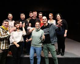 Manželé Hejcmanovi zkouší hlavní role v novince Slováckého divadla. „I na jevišti nám to klape,“ říkají 