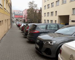 Zlínská radnice připravuje zavedení modrých zón