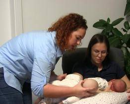 Kyjovská nemocnice nabízí návštěvu porodní asistentky a porodní gauč