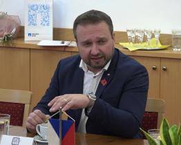 Marian Jurečka jednal s brodskou radnicí o výstavbě domova pro seniory