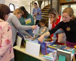 Den pro dětskou knihu představil knihy i pohádku