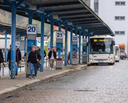 Změny v krajské dopravě od 15. prosince: zastávky na znamení i dražší jízdné