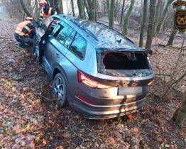 Řidiče dnes ráno potrápily namrzlé silnice