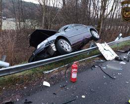 V pondělí ráno zasahovali hasiči u tří dopravních nehod