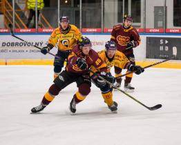 Berani padli v Jihlavě a přišli o první místo, do čela poskočil Vsetín 