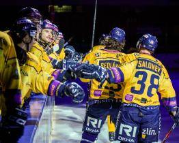 Berani v týdnu ovládli všechny čtyři zápasy, Maxa ligu vedou o sedm bodů