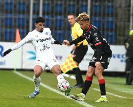 VAR sebral Kvasinovi dva góly. Slovácko hrálo s Pardubicemi 1:1