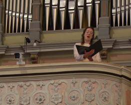 Na křídlech andělů se mohli lidé naladit na advent i pomoci potřebným