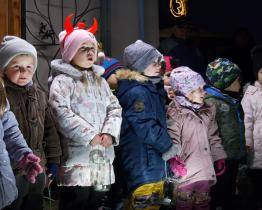 Mikuláš dorazil do Sušic ve voze taženém koňmi 