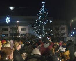 Mikuláš zavítal také na náměstí Velké Moravy