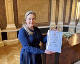 Vedení Uherského Hradiště předalo výtěžek Vánoční sbírky