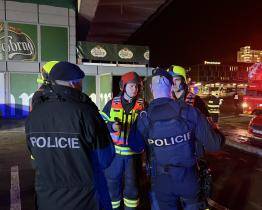 Devětadvacetiletý muž zapálil bar v centru Zlína. Při požáru se zranil jeden člověk