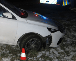 Řidič po nehodě nadýchal téměř tři promile