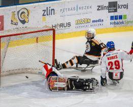 Tříkrálová paráda! Sledge hokejisté senzačně porazili vyzbrojené Pardubice