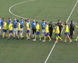 Fotbaloví příznivci podpořili nemocné chlapce částkou 460 tisíc korun