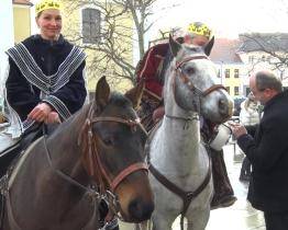 Průvod tří králů na koních prošel centrem Hodonína