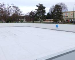 V Uherském Hradišti si opět můžete zabruslit na umělé ploše