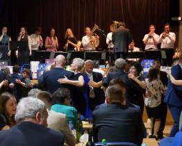 Farní ples byl plný hudby, tance a zábavy