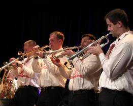 Reprezentační ples města nabídl tradičně kvalitní zábavu