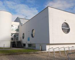 Na městských budovách přibudou fotovoltaické panely