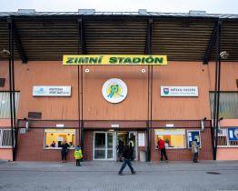 Hokejový fanoušek počmáral bezpečnostní kameru. Při dalším utkání ho zadrželi kriminalisté