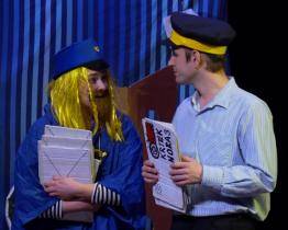 Čapkovu Pošťáckou pohádku sledovaly dvě stovky malých diváků