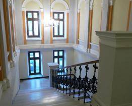 Historickou část budovy radnice čeká rekonstrukce interiéru