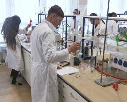 Mladí chemici poměřili své síly v regionálním finále soutěže