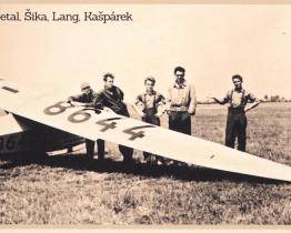 Slovácký aeroklub oslavil 80. výročí výstavou