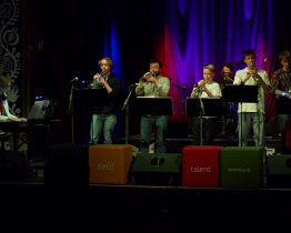 ZUŠ Slovácko pomohla koncertem chlapci s obrnou