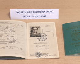 Žáci se na otrokovické radnici seznámili s vývojem dokladů