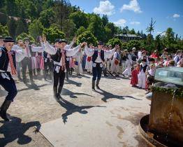 Otevírání pramenů v Luhačovicích klepe na dveře. Třídenní oslavy zahájí Jiří Korn