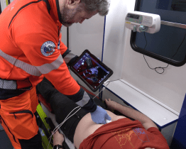 Nové mobilní ultrazvuky pomohou k záchraně pacientů v terénu