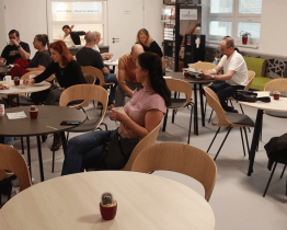 Čekárna transfuzní stanice v hodonínské nemocnici dostala nový design