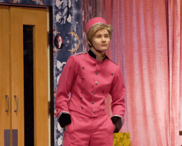 Slovácké divadlo uvedlo premiéru bláznivé komedie Klíčovou dírkou