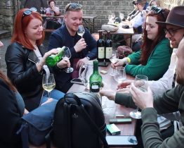 Milovníci vína zaplnili dvě typické uličky v Moravské Nové Vsi