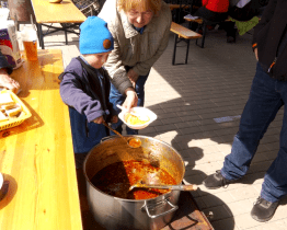 Obec provoněl 7. ročník Gulášfestu