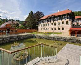 Národní zahájení Festivalu muzejních nocí budou letos hostit Sluneční lázně