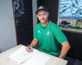 Na Lapač přilétá známé jméno. Hokejisty Vsetína posílil útočník Straka