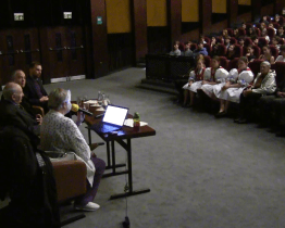 Studenti se na besedě seznámili se vzpomínkami pamětníků války