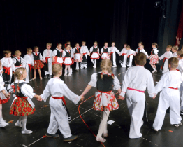 Maminky dojala krásná vystoupení dětí