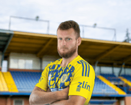  První posilou Zlína je obránce Křapka. Na Letnou přišel z Bohemians 1905