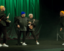 Slovácké divadlo uvádí Sen noci svatojánské Williama Shakespeara