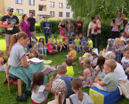 U knihovny zase svítí Hradišťské sluníčko
